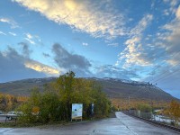 ニューラ山 晴れ間が出てきたが、夜はどうかな