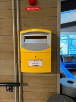 ポスト 黄色が新鮮