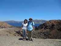 火山島（ネアカメニ）で