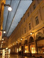 ヨーロッパで一番古いとされるブリュッセルのアーケード街
