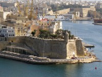 オスマン・トルコの大包囲戦に備え、このような城壁で防備したそうです。