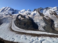 ゴルナー氷河とモンテローザ、リスカム