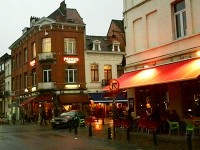 レストランのある IXELLES 地区