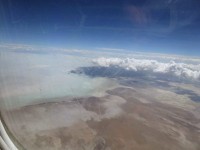 塩湖が見えて来たー！
