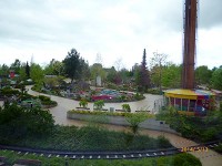ホテルの部屋から見たレゴランドの風景