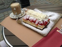 アントワープ・アントワープ市庁舎カフェとワッフル