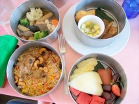 SL内のランチ(味もボリュームも乗務員の対応も最高！)