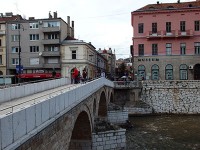 ラティンスキー橋