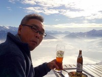 眺めが良いので、ビールが一層うまいよ