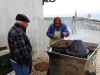 ロカ岬 / 焼き栗屋さん夫婦