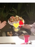 サプライズのデザートプレート　記念撮影をしてくれました