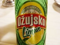 妻のお気に入りとなったレモンビール。日本でも売れば、結構売れると思う。アルコール2％。