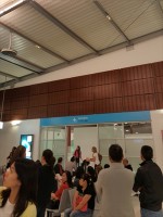 トントゥータ空港　到着