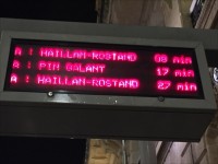 あと何分後に電車が到着するか表示されます。