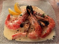 美味しくって手をベットベトにしながら頬張ってしまいました。
